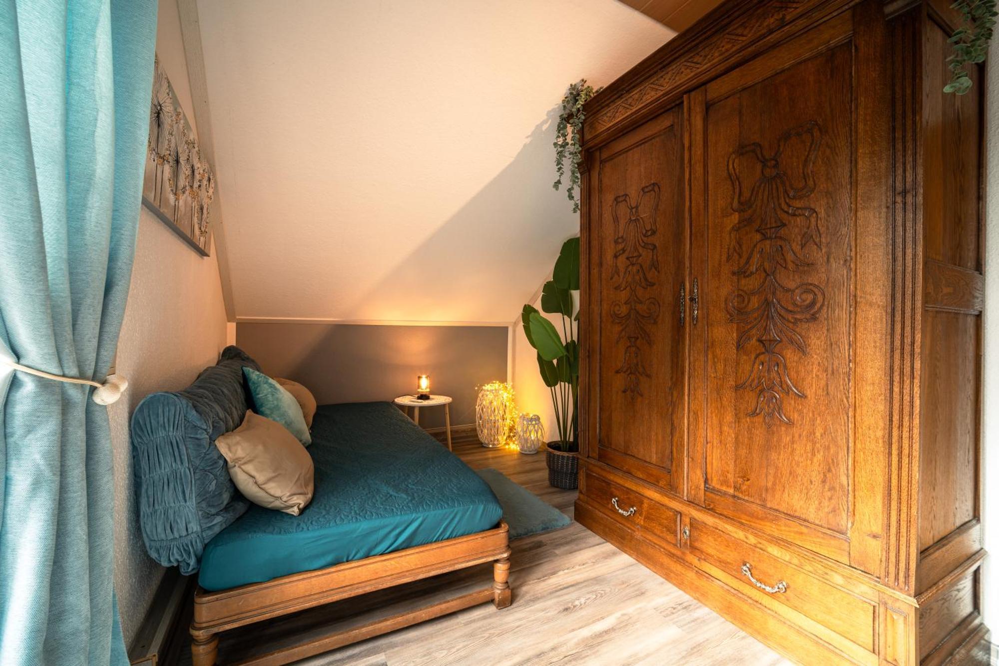 Balkon Zimmer - Apartment Gonnersdorf  Ngoại thất bức ảnh